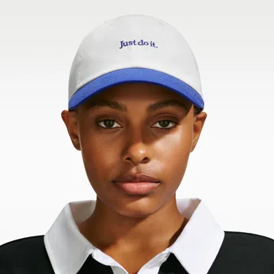 Nike Unisex Club Unstructured Jdi Cap In White