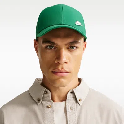 Nike Unisex Dri-fit Club Structured Metal Logo Cap In Green