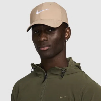 Nike Unisex Dri-fit Club Structured Swoosh Cap In Brown