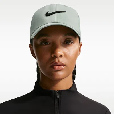 Nike Unisex Dri-fit Club Structured Swoosh Cap In Green