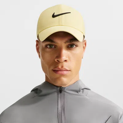 Nike Unisex Dri-fit Club Structured Swoosh Cap In Yellow