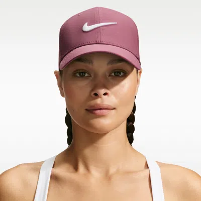 Nike Unisex Dri-fit Club Structured Swoosh Cap In Red