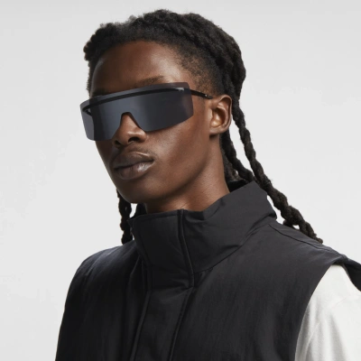Nike Unisex Echo Shield Sunglasses In Black
