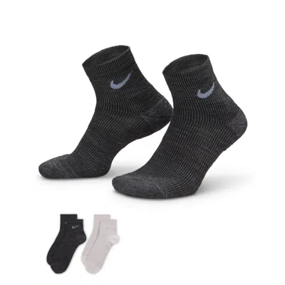 Nike Unisex Everyday Cushioned Ankle Socks (2 Pair)