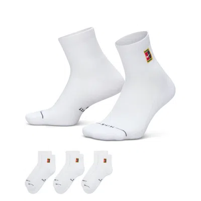 Nike Unisex Everyday Elevated Ankle Socks (3 Pairs) In White