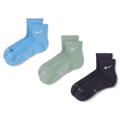 Nike Unisex Everyday Elevated Ankle Socks (3 Pairs) In Multi