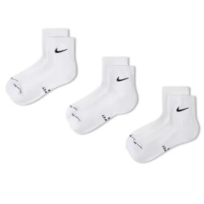 Nike Unisex Everyday Elevated Ankle Socks (3 Pairs) In White