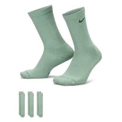 Nike Unisex Everyday Elevated Crew Socks (3 Pairs) In Green