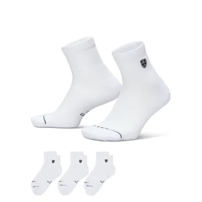 Nike Unisex Everyday Elevated Golf Ankle Socks (3 Pairs) In Multi