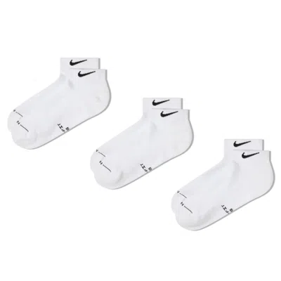 Nike Unisex Everyday Elevated Low Socks (3 Pairs) In White