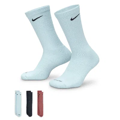 Nike Unisex Everyday Plus Cushioned Training Crew Socks (3 Pairs) In Multicolor