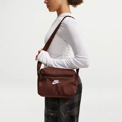 Nike Unisex Heritage Crossbody Bag 2.0 (4l) In Purple
