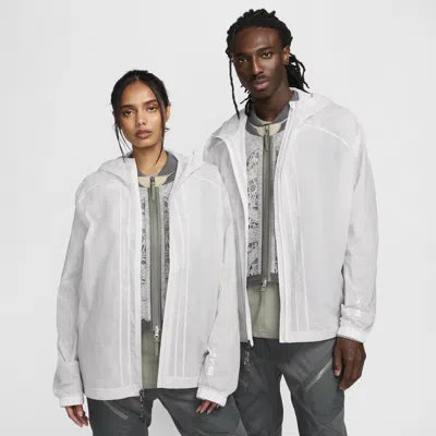 Nike Unisex Ispa Metamorph Jacket In Grey