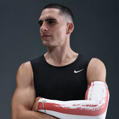Nike Unisex  Pro Dri-fit Sleeve