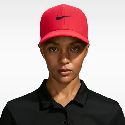 Nike Unisex Rise Dri-fit Adv Swooshflex Structured Golf Cap In Red