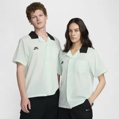Nike Unisex  Sb Short-sleeve Button-up Skate Bowler Shirt In Green
