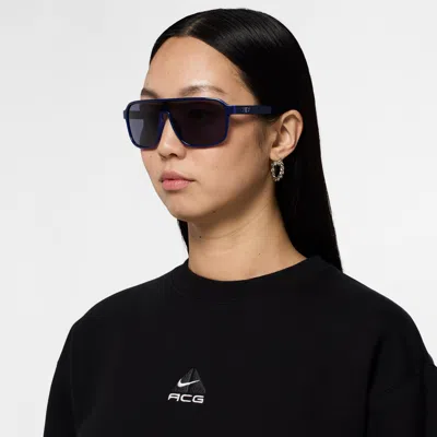 Nike Unisex Vintage Flyer Mirrored Sunglasses