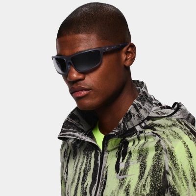 Nike Unisex Windtrack Run Sunglasses In Black
