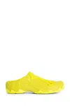 NIKE UNISEX YELLOW SNEAKERS