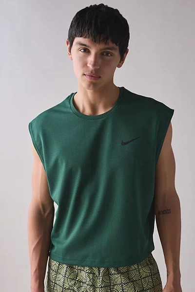 Nike Uo Exclusive Cropped Swim Shirt Top In Fir, Men's At Urban Outfitters In Fir