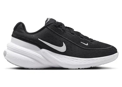 Pre-owned Nike Uplift Sc Sneakers In Black/white