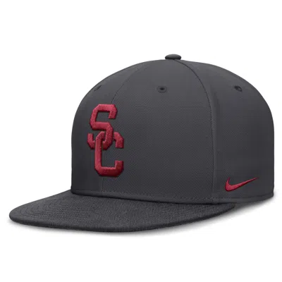 Nike Usc Pro  Men's Dri-fit College Fitted Hat In Gray