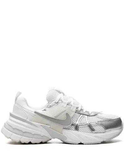 NIKE V2K RUN LOW-TOP SNEAKERS