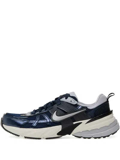 Nike V2k Run Metallic Sneakers