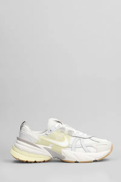 Nike V2k Run  In White