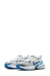 Nike V2k Run Sneaker