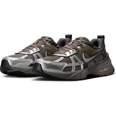 Nike V2k Run Sneaker In Cave Stone/silver/pewter