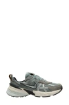 Nike V2k Run Sneaker In Pumice,chrome