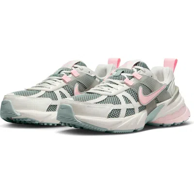 Nike V2k Run Sneakers In White And Pink
