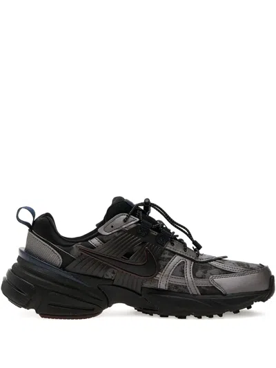 Nike V2k Run Sneakers In Black