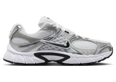 Pre-owned Nike V5 Rnr Black (women's) Sneakers In White/vast Grey/metallic Silver