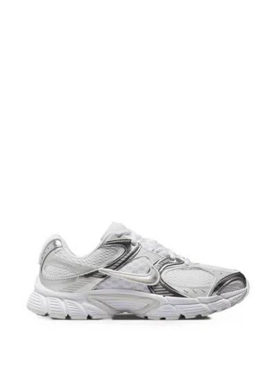 Nike V5 Rnr Panelled Sneakers In Multi