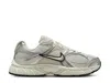 Nike V5 Rnr Sneaker In Neutral