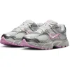 Nike V5 Rnr Sneaker In Multi