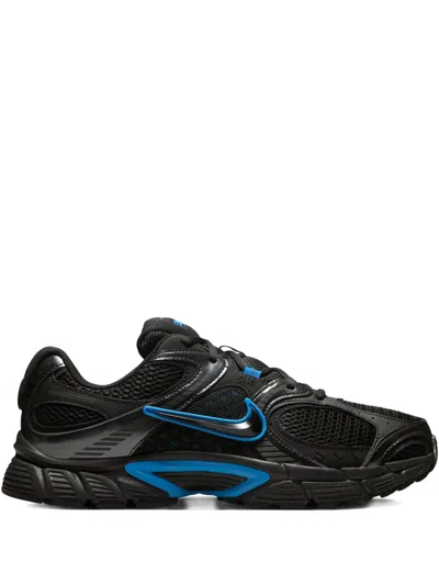 Nike V5 Rnr Sneakers In Black