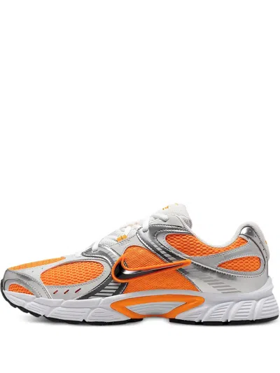 Nike V5 Rnr Sneakers In Multi