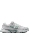 Nike V5 Rnr Sneakers In White