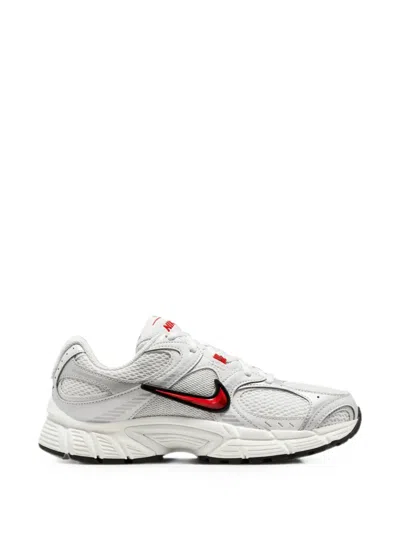 Nike V5 Rnr Sneakers With Reflective Design Accents In White
