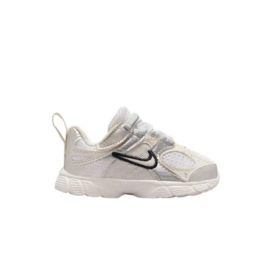 Pre-owned Nike V5 Rnr Td 'summit White Sail' | Cream | Infant Size 10