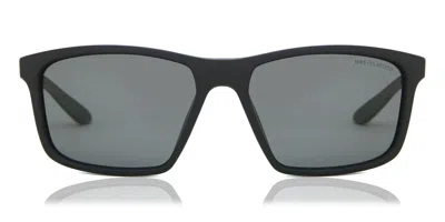 Nike Valiant P Fj2001 Polarized 010 Occhiali Da Sole Neri Per Uomo In Green