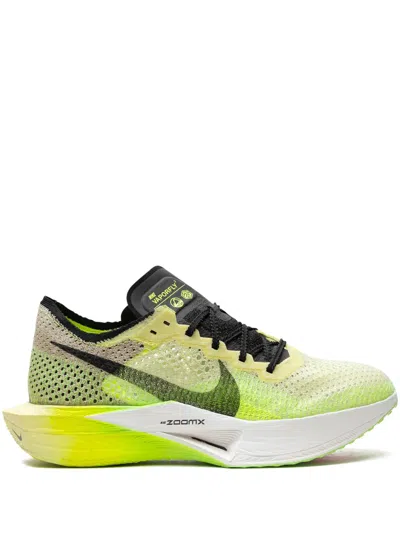 Nike Vaporfly 3 Mesh Sneakers In Green