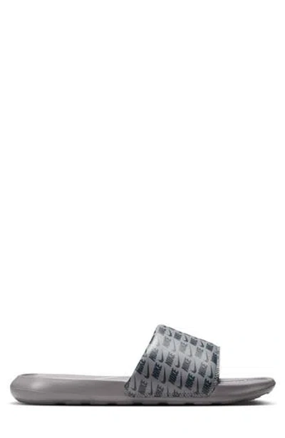 Nike Victori One Sport Slide In Multi
