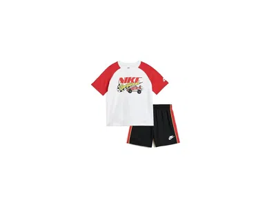 Nike Victory Lap French Terry Shorts Set (little Kid) Boy's Shorts Black : 5 Little Kid In White