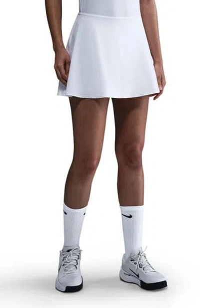 Nike Victory Tennis Skort In White