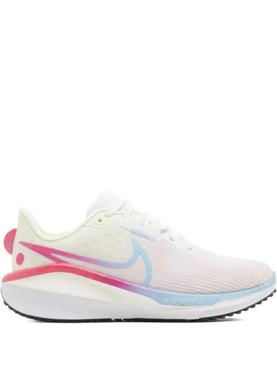 Nike Vomero 17 Sneakers In White