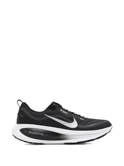 Nike Vomero 18 Gore-tex Sneakers In Black